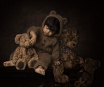 756C7513-fireplace-teddy-bears